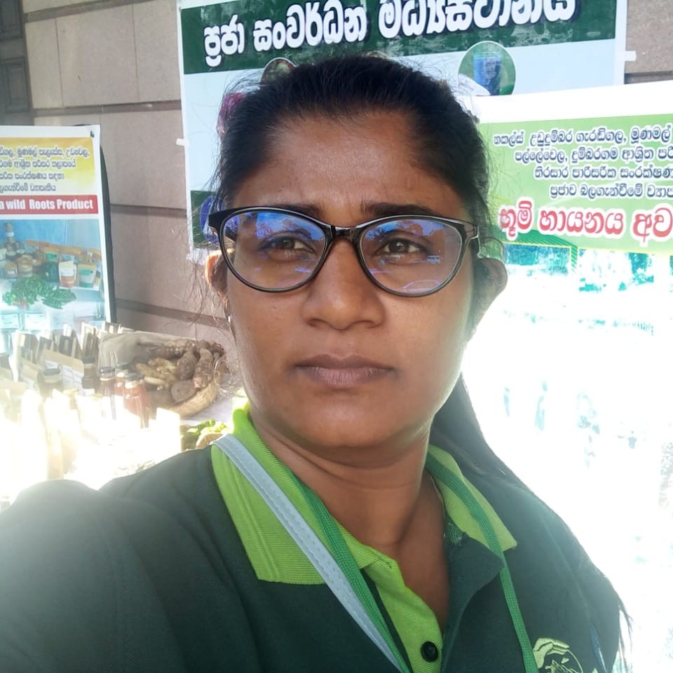 Dhammika Kumari, an entrepreneur from Ududumbara supported by CDC
