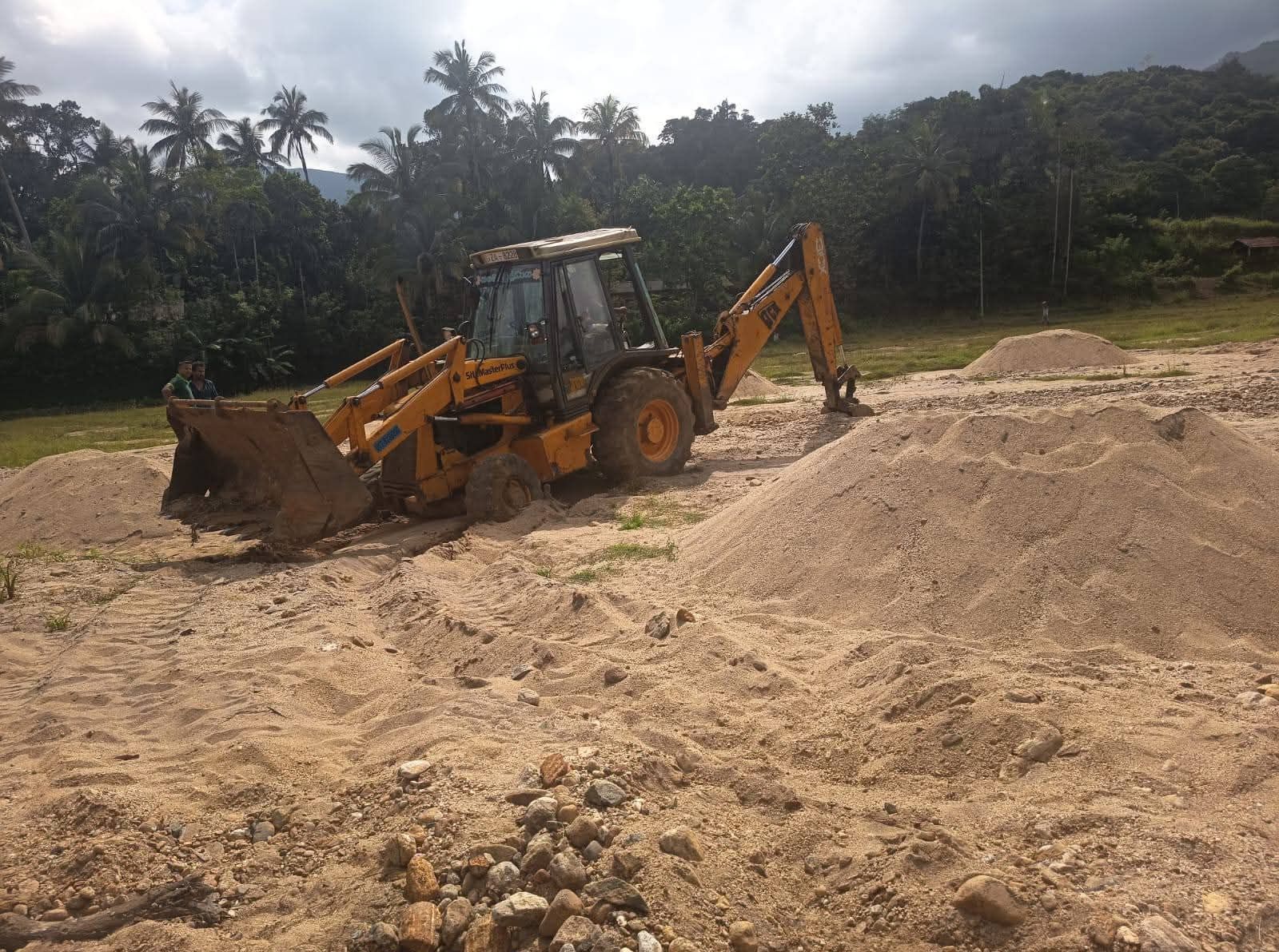 Community members receiving emergency supplies and relief assistance from CDC after the cyclone