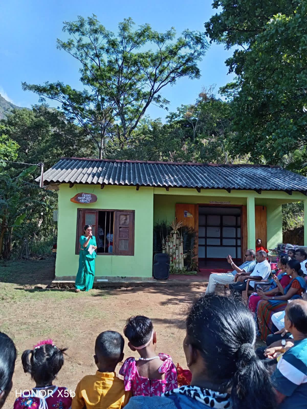 Skills sharing and local product demonstrations at the Athahitha 2025 community gathering